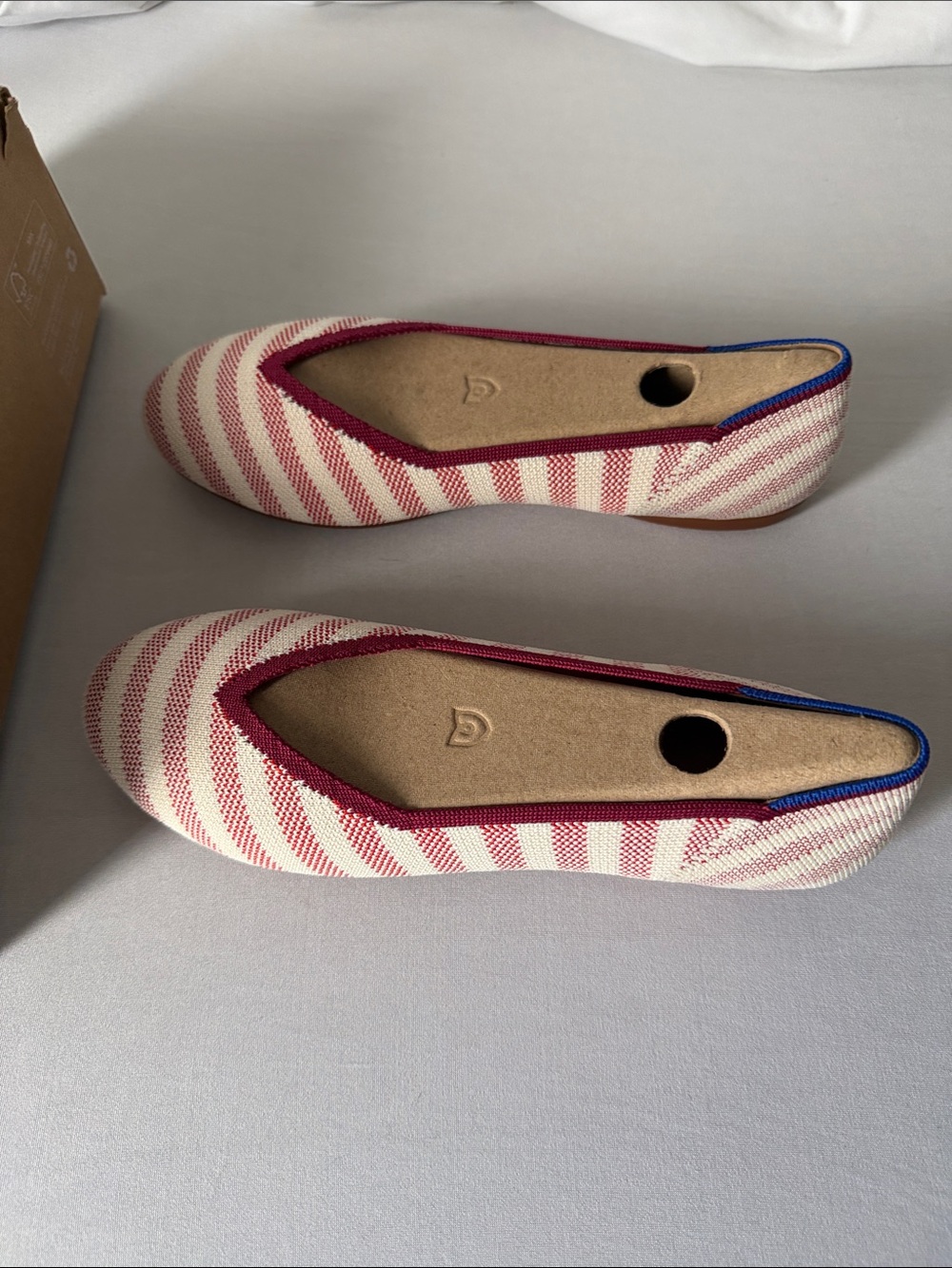 Rothy’s Coral Cabana Stripe Women’s Slip-On Ballet Flats Size 7 New